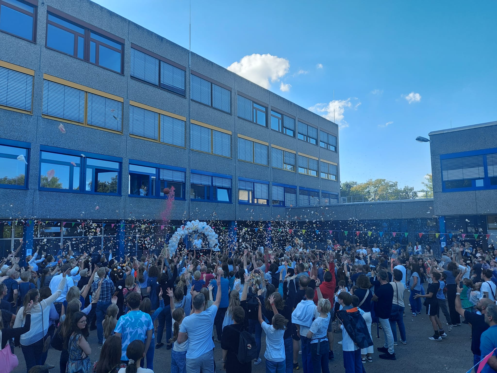 THG Reloaded Party - SchülerInnen beim Tanzen